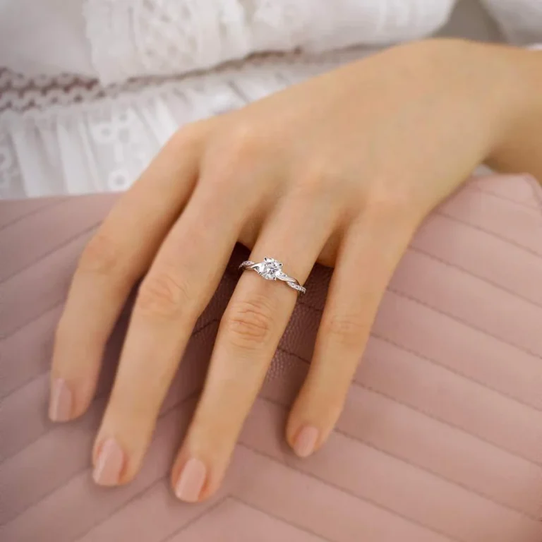 Discover the Legacy of Elegance in Lily Arkwright Natural Diamond Rings
